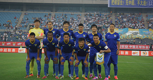 拜仁跟队：凯恩正在全力劝说格伊，希望他能选择加盟拜仁（拜仁随队记者：凯恩正全力游说格伊，盼其选择加盟拜仁）