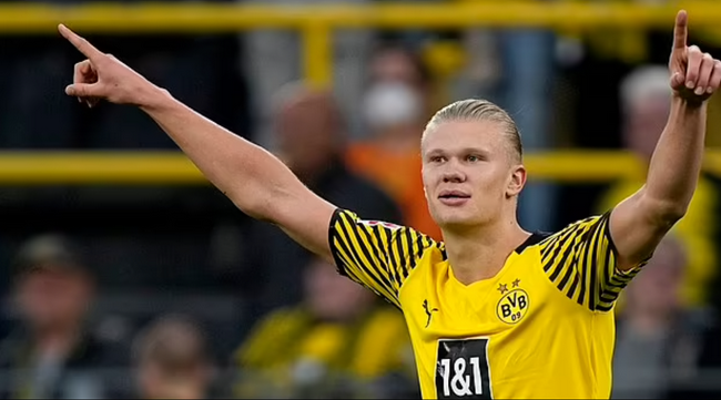 成功转型，米体：库普梅纳斯已成尤文不可或缺的组织型后卫（米体：库普梅纳斯顺利完成转型，已是尤文不可或缺的组织型后卫）