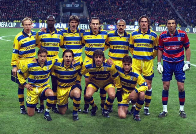 国足选帅时间线：9月5日公开选聘，今日邵佳一出任新帅（国足选帅进程回顾：9月5日启动公开选聘，邵佳一今日正式上任）